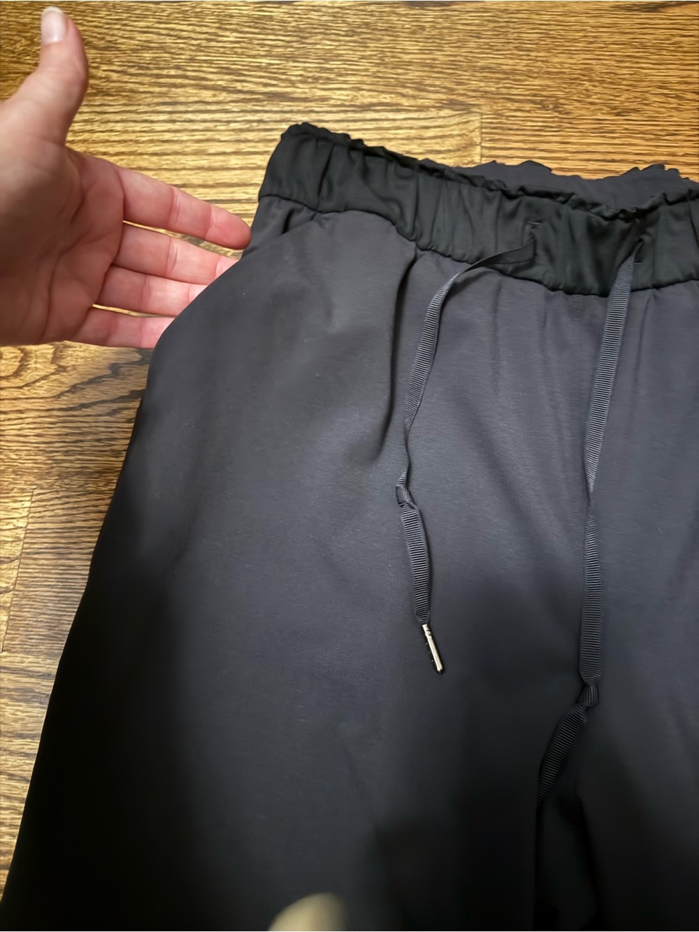 lululemon athletica Women’s Keep Moving 7/8 High Rise Drawstring Ankle Pants - Picture 5 of 9
